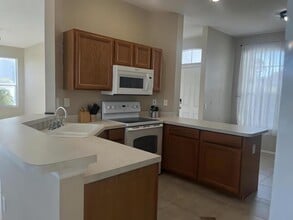 6323 Sturbridge Ct in Sarasota, FL - Building Photo - Building Photo