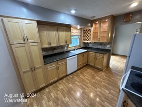 9431 W Marion St in Wauwatosa, WI - Building Photo - Building Photo