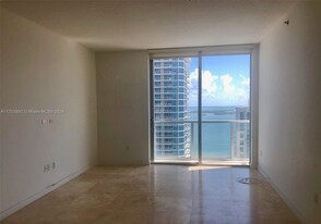 1060 Brickell Ave, Unit 3807 in Miami, FL - Building Photo - Building Photo