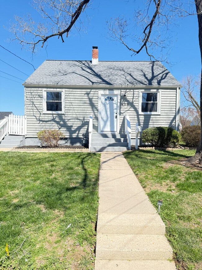 property at 159 W Deen Ave