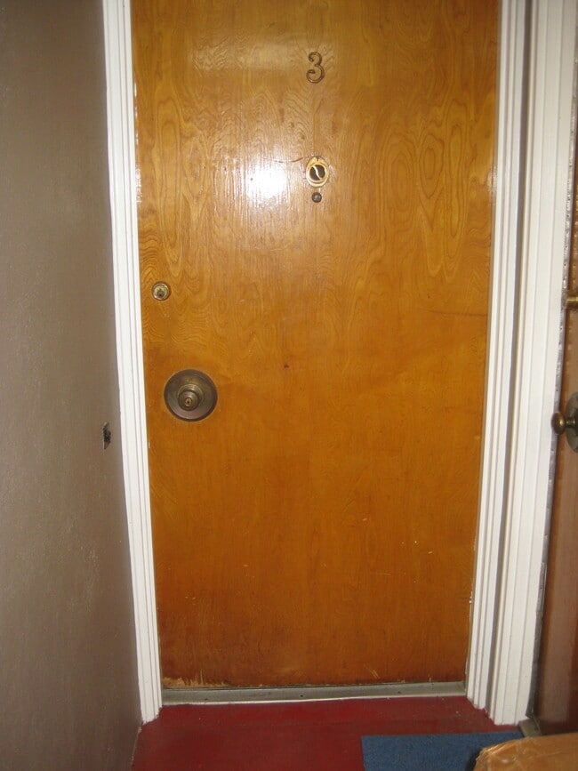 300 Cortland Ave, Unit 3 in San Francisco, CA - Building Photo - Building Photo