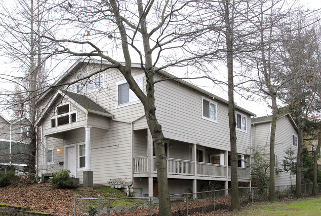 Main Street Townhomes in Seattle, WA - Foto de edificio - Building Photo