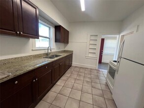 1300 Dr. M.L.K. Jr St S in St. Petersburg, FL - Building Photo - Building Photo