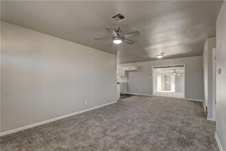 3035 SE 20th St in Del City, OK - Building Photo - Building Photo