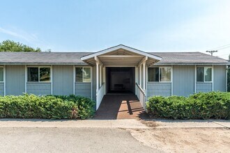 100 N Spokane Ave in Newport, WA - Building Photo - Building Photo