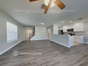 3247 Trinity Cottage Dr in Land O Lakes, FL - Building Photo - Building Photo