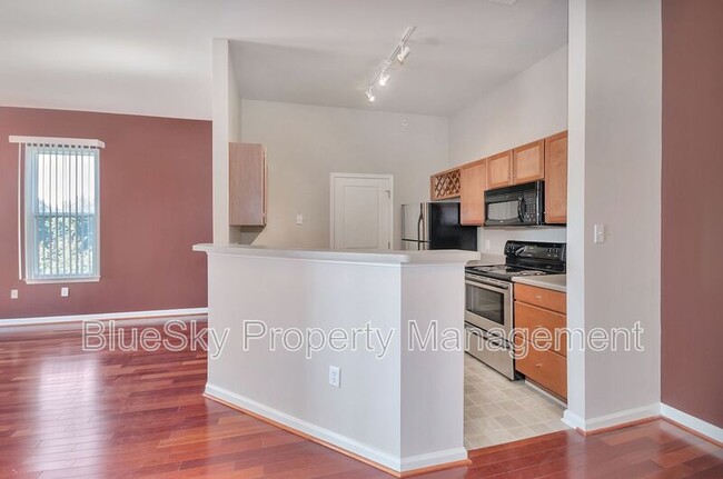 700 Walker Square in Charlottesville, VA - Building Photo - Building Photo