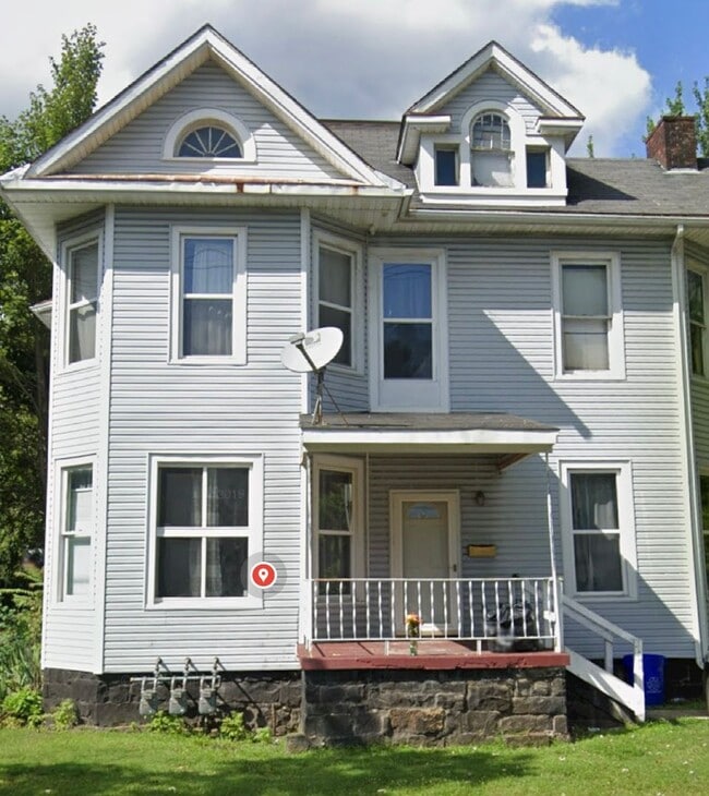property at 137 E Wallace Ave
