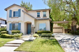 27179 Greenstone St in Temecula, CA - Building Photo
