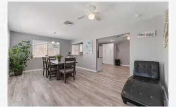 2608 Yardley St in Las Vegas, NV - Building Photo - Building Photo
