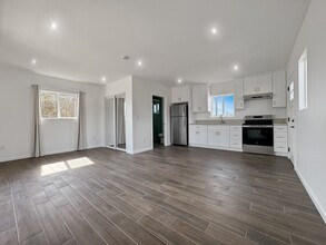 1627 Leafwood Dr in Monrovia, CA - Building Photo - Building Photo
