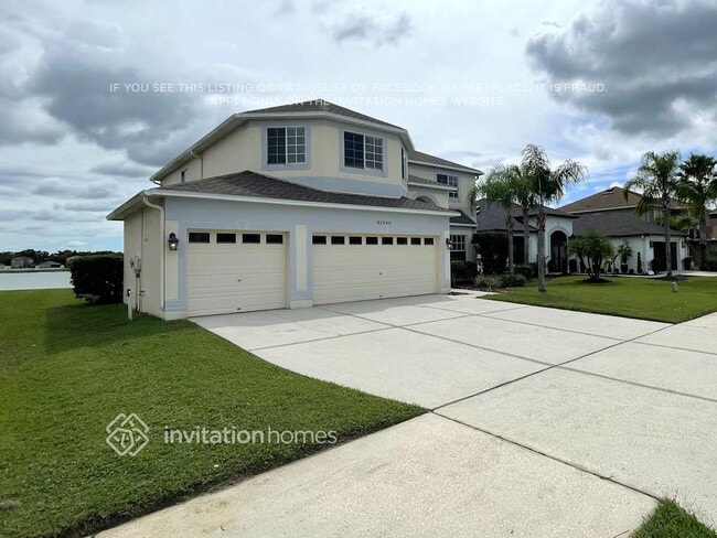 31040 Bridgegate Dr in Wesley Chapel, FL - Building Photo - Building Photo