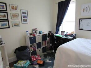 16 Sewall St, Unit 2 in Boston, MA - Foto de edificio - Building Photo