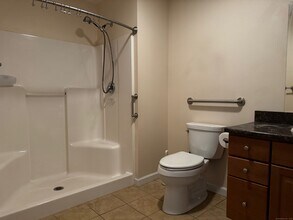 16 Oriole Dr in Killingly, CT - Building Photo - Building Photo