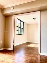 1919 Van Buren St in Hollywood, FL - Foto de edificio - Building Photo