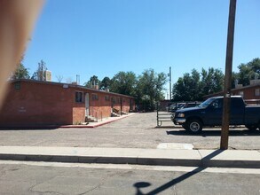 3422 Eastern Ave SE in Albuquerque, NM - Building Photo - Building Photo