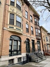 544 Madison Ave in Albany, NY - Building Photo - Building Photo