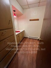 222 E Main St in Chilton, WI - Foto de edificio - Building Photo