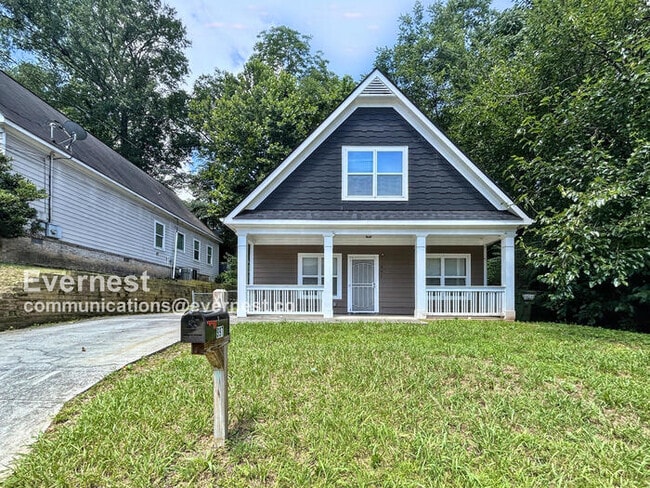 property at 997 Hubbard St SW