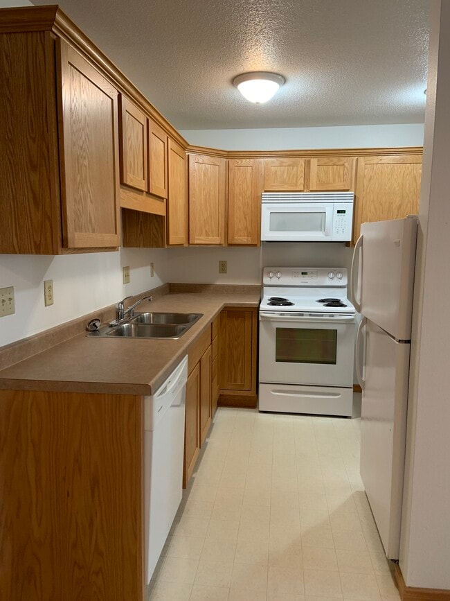 224 Liberty St, Unit 2 in La crosse, WI - Building Photo - Building Photo