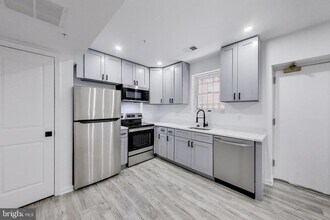 5305 Dana Pl NW in Washington, DC - Building Photo - Building Photo
