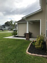 114 Regatta Way in Sneads Ferry, NC - Building Photo - Building Photo