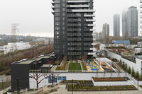 Alaska in Burnaby, BC - Building Photo - Building Photo