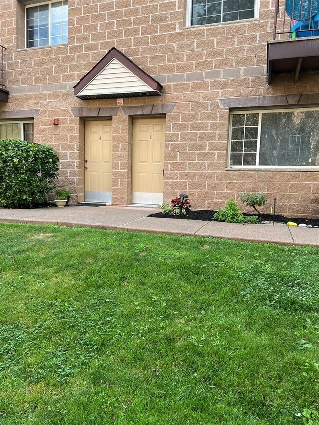5 Klint Ct