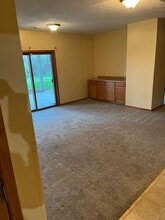 21308 Lincoln Blvd in Gretna, NE - Building Photo - Building Photo