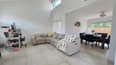 15856 SW 112th Terrace in Miami, FL - Building Photo - Building Photo