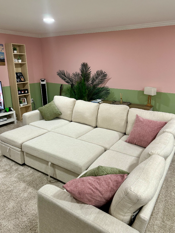 property at 28 Haxall Ct