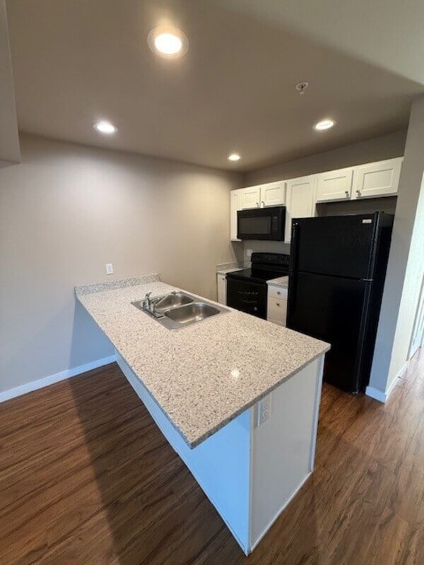 property at 2005 Aaron Dr