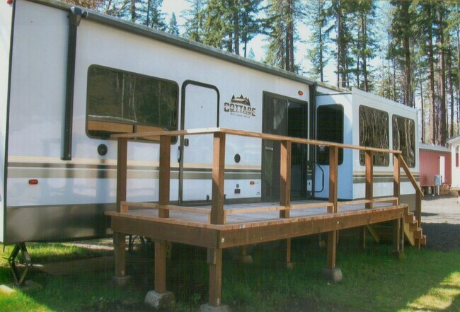 property at 32050 N Umpqua Hwy