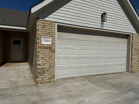 5804 Urbana Ave in Lubbock, TX - Building Photo