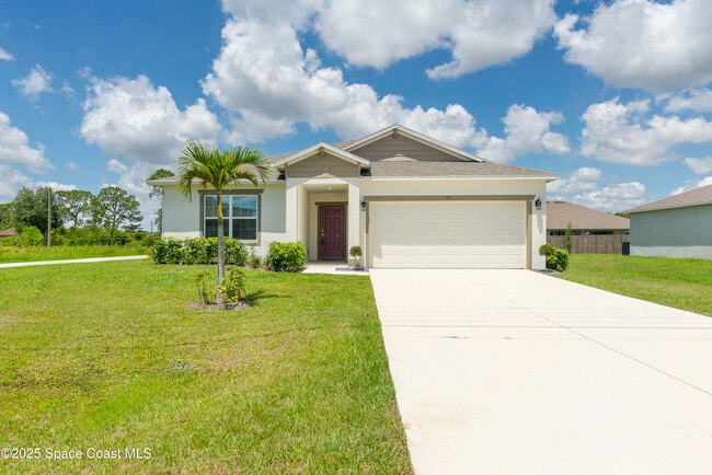 property at 724 San Filippo Dr SE