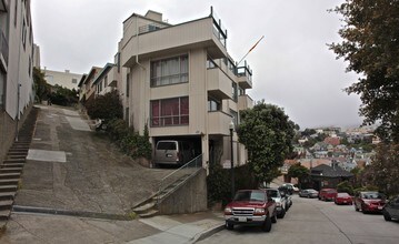 701 Noe St in San Francisco, CA - Building Photo - Building Photo