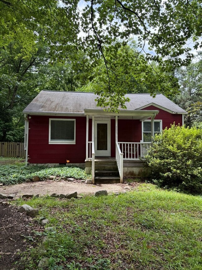 27 Rogerson Dr