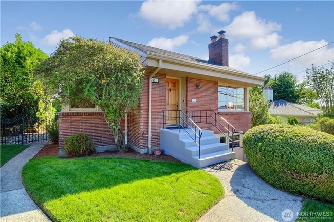 3251 NW 64th St in Seattle, WA - Building Photo - Building Photo