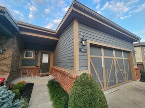 1226 Grays Peak in Covington, KY - Building Photo - Building Photo