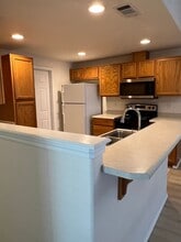 1439-1441 SW Kellenbeck Ave in Grants Pass, OR - Building Photo - Building Photo