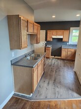 523 Logan Ave in Mingo Junction, OH - Building Photo - Building Photo