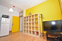 4920 Warrington Ave, Unit 2R photo'