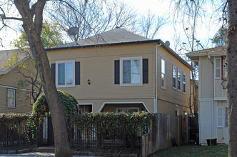 1820 V St in Sacramento, CA - Building Photo - Building Photo