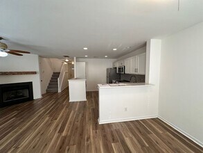 821 Creek Crossing Trail in Whitsett, NC - Building Photo - Building Photo