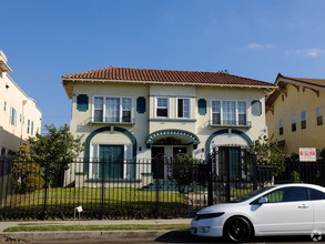 1404-1406 S Van Ness Ave in Los Angeles, CA - Foto de edificio - Building Photo