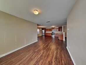 142 W Cavendish Dr in Mooresville, NC - Foto de edificio - Building Photo