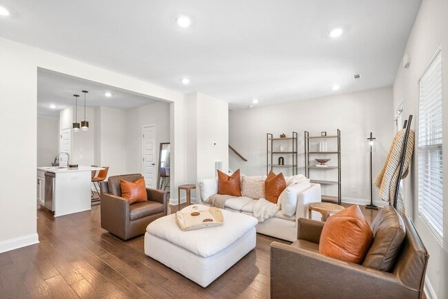 967 Nance Ln in Lebanon, TN - Foto de edificio - Building Photo