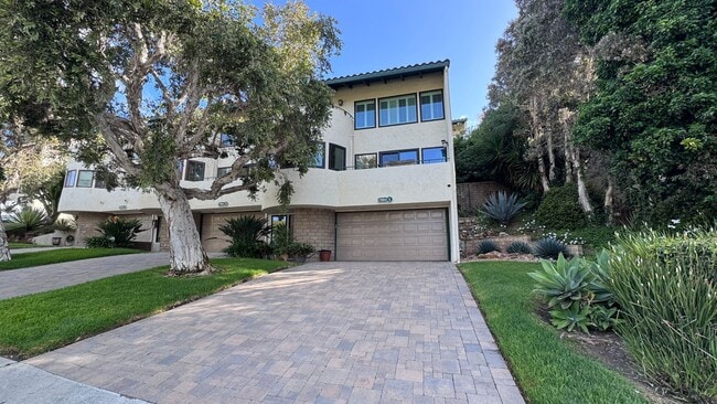 property at 7304 Alicante Rd