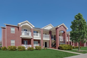 Fairways at Lincoln in Lincoln, NE - Building Photo - Building Photo