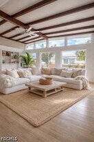 21484 Edgewater Dr in Port Charlotte, FL - Building Photo